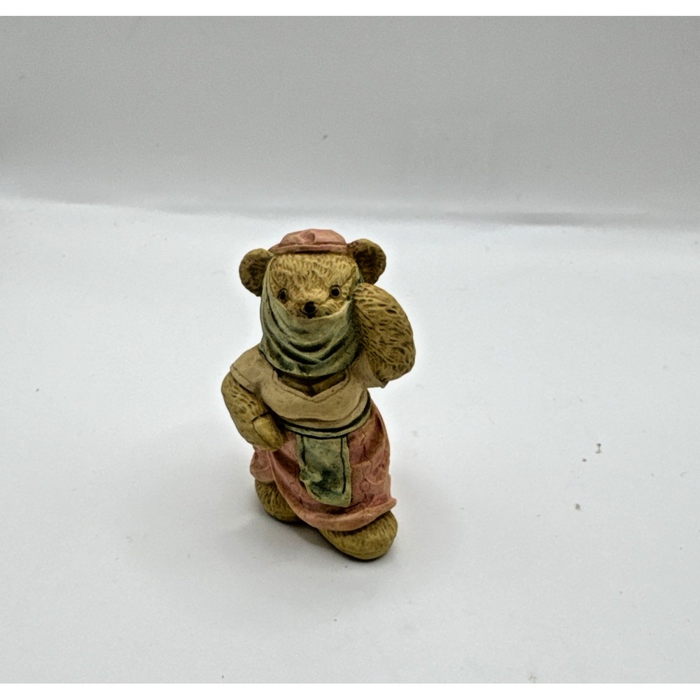 Lot of 3 Miniature Resin Bear Figurines - Picture 2 of 4